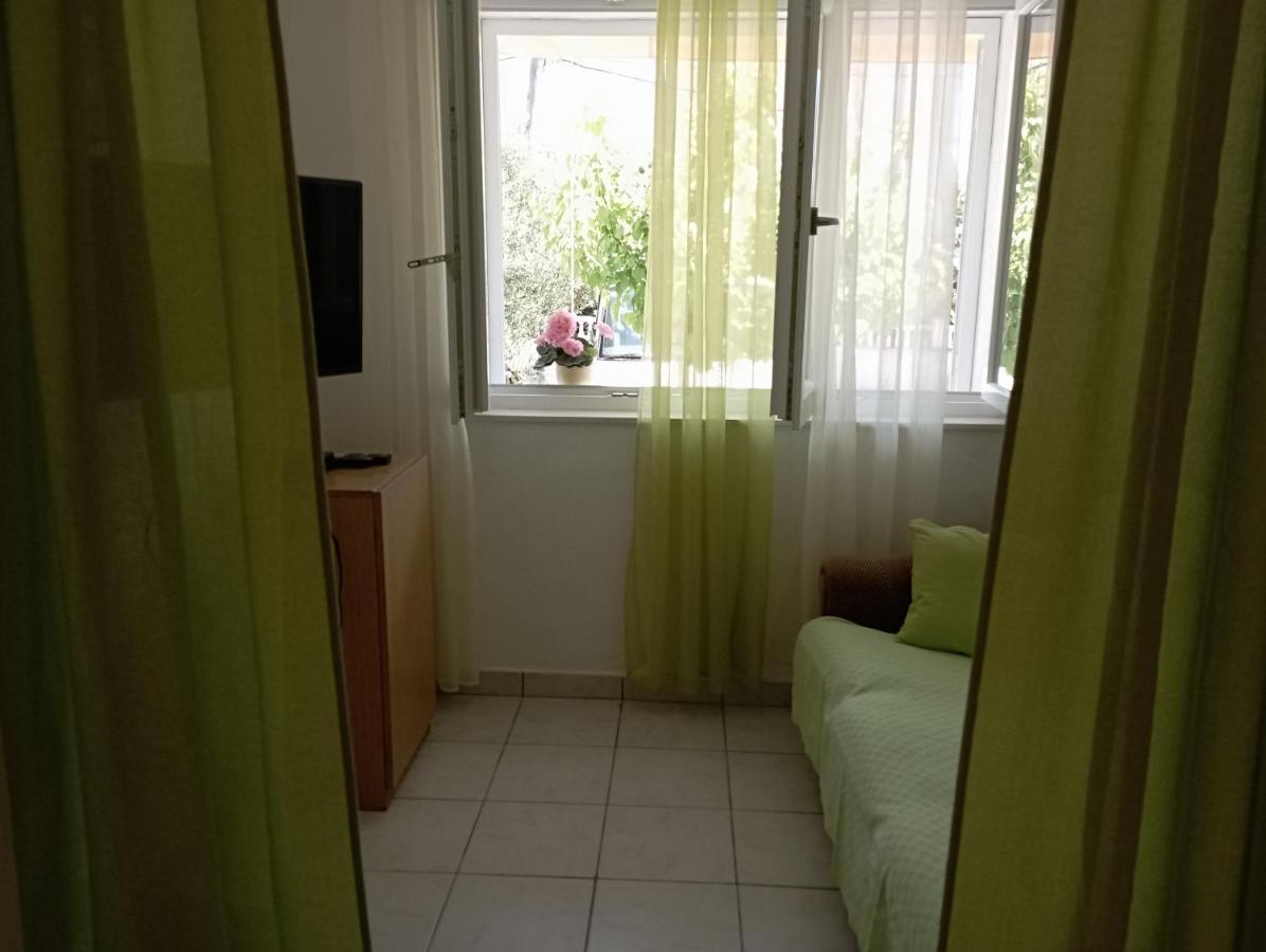 Apartmani Trubi 2 Vodice Exteriér fotografie