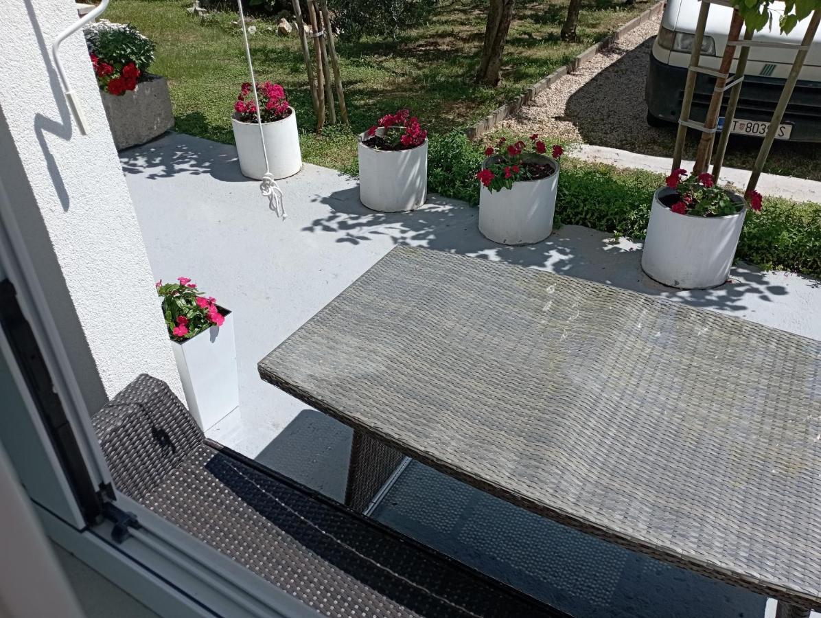 Apartmani Trubi 2 Vodice Exteriér fotografie